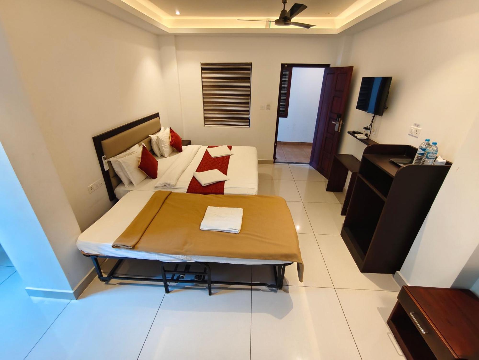 Spring Valley Resort Thekkady Exterior foto